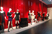 ��18���װ��